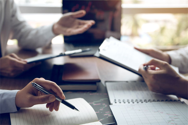 追求短期績效狂歡，企業(yè)正在付出哪些隱性代價？