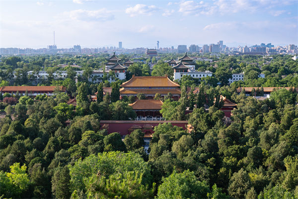 多家公司通知帶薪放假看閱兵，績(jī)效管理有何啟示？