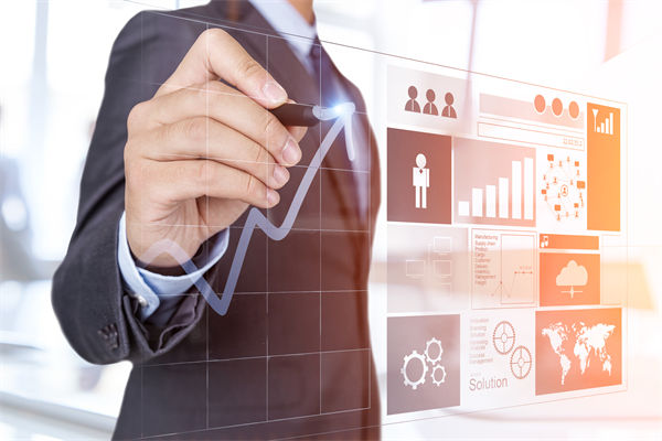 多家公司通知帶薪放假看閱兵，績效管理有何啟示？