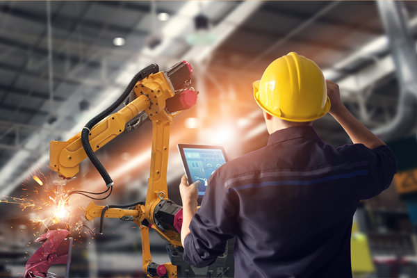 濟(jì)南精益生產(chǎn)管理咨詢公司推薦，適配制造業(yè)智能化轉(zhuǎn)型嗎？